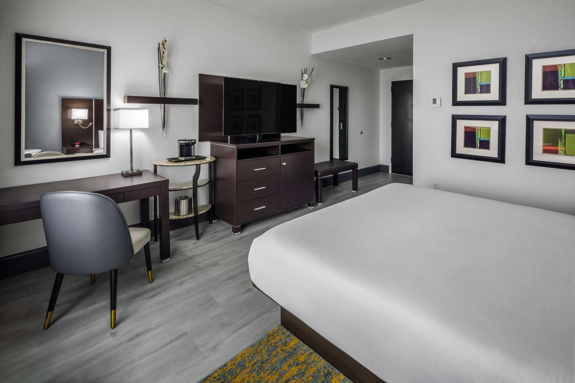 Doubletree By Hilton Sarasota Bradenton Airport Hotel Exterior foto