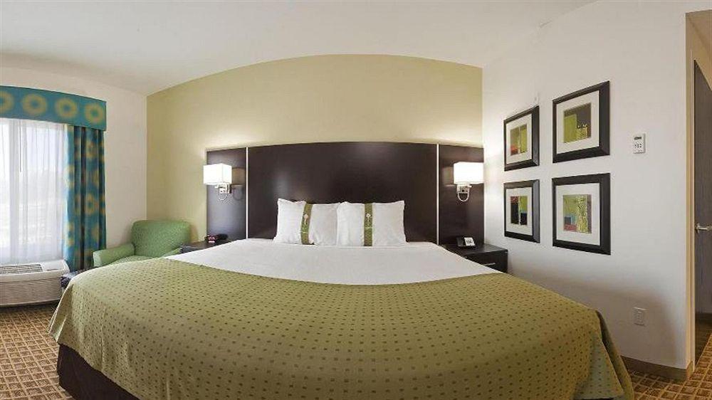 Doubletree By Hilton Sarasota Bradenton Airport Hotel Exterior foto